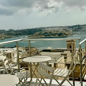 4* Apartmanhotel Paulos