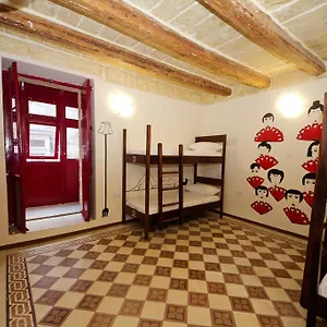 Vallettastay Shared (adults Only) Hostal